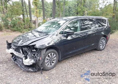 2023 Chrysler Pacifica Hybrid Touring L z USA, uszkodzony, nr VIN 2C4RC1L72PR565301